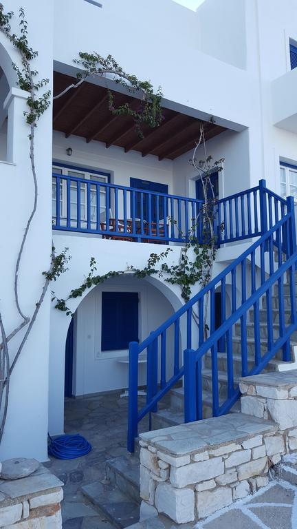 Bocamviglies By The Sea Hotel Naousa  Bagian luar foto