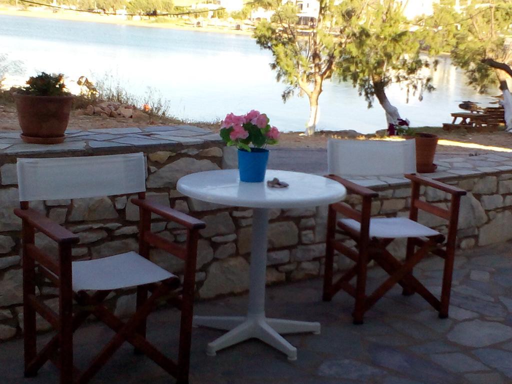 Bocamviglies By The Sea Hotel Naousa  Bagian luar foto