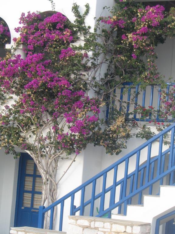 Bocamviglies By The Sea Hotel Naousa  Bagian luar foto
