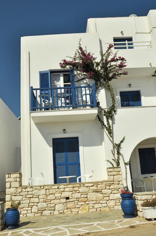 Bocamviglies By The Sea Hotel Naousa  Bagian luar foto