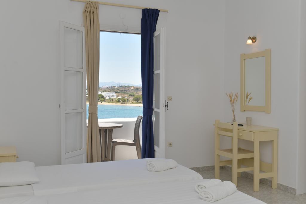Bocamviglies By The Sea Hotel Naousa  Bagian luar foto