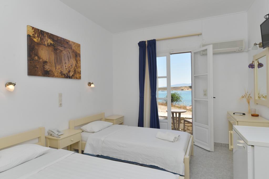 Bocamviglies By The Sea Hotel Naousa  Bagian luar foto