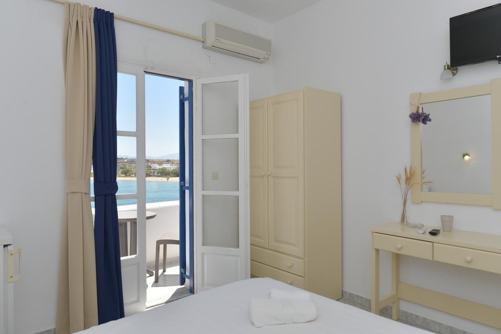 Bocamviglies By The Sea Hotel Naousa  Bagian luar foto