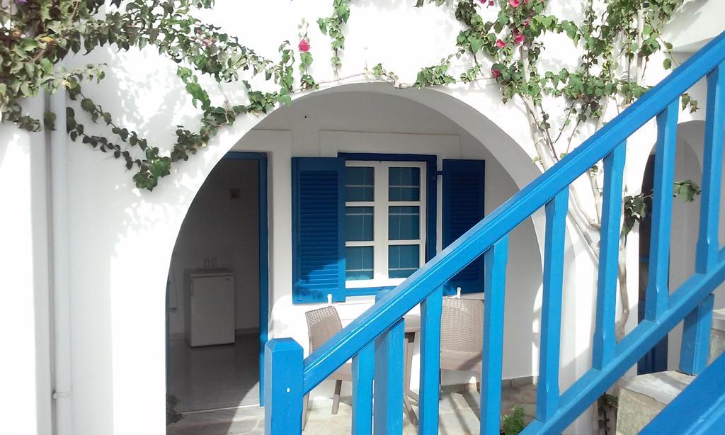Bocamviglies By The Sea Hotel Naousa  Bagian luar foto