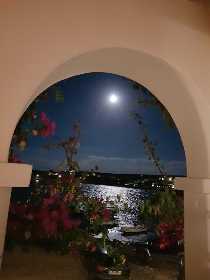 Bocamviglies By The Sea Hotel Naousa  Bagian luar foto